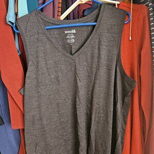 Wool& tank